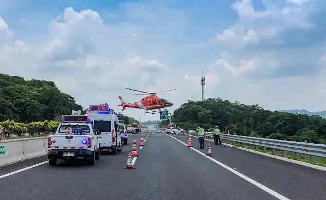 叙州区高速公路汽车救援案例